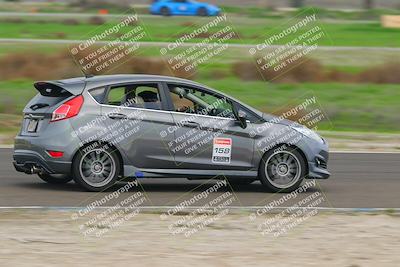 media/Dec-19-2025-Lucky Dog Racing (Fri) [[3b7b1b5fc8]]/Beginner/Session 4 Turn 2 3 Speed Pan/